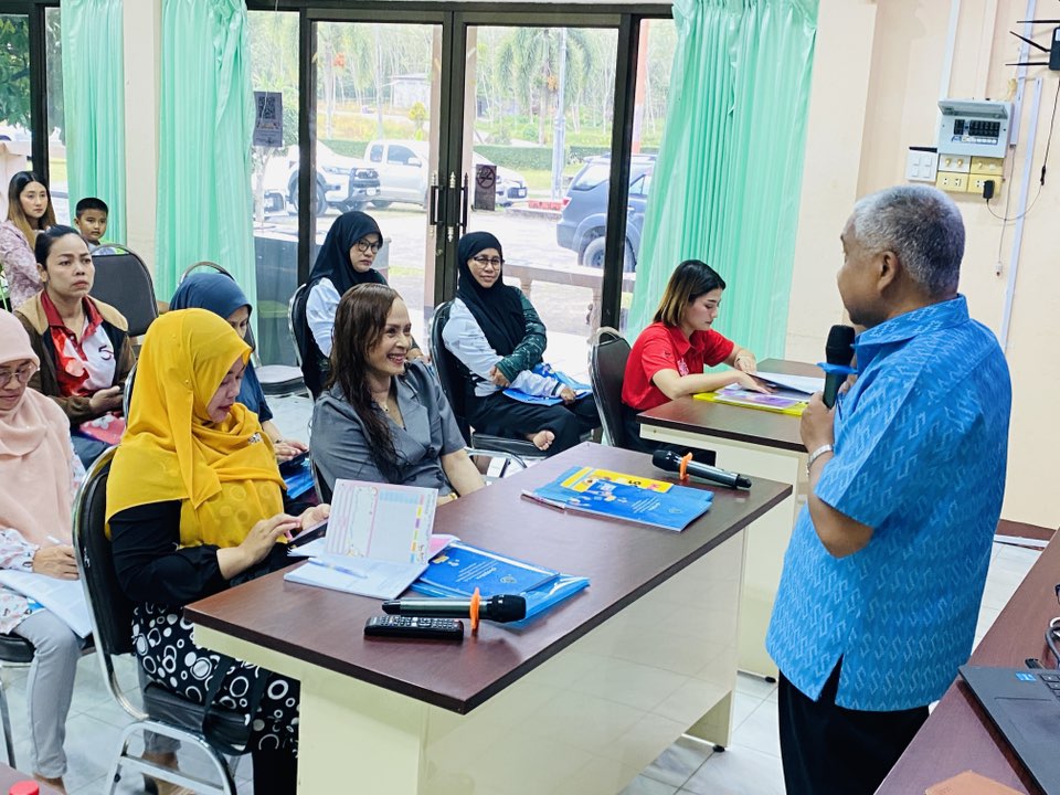 "โครงการฝึกอบรมเจ้าพนักงานผู้ดำเนินการเลือกตั้งและเจ้าหน้าที่รักษาความปลอดภัยประจำที่เลือกตั้ง สำหรับการเลือกตั้งสมาชิกสภาเทศบาล แทนตำแหน่งที่ว่าง"