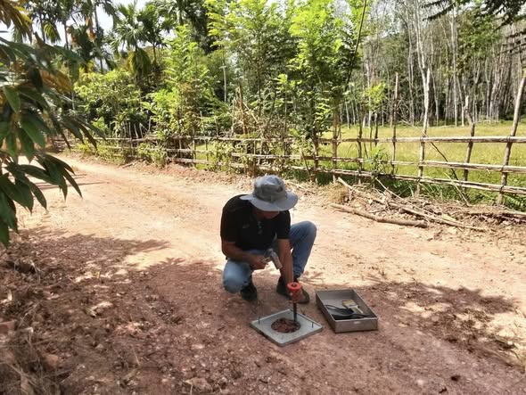 ภารกิจกองช่าง👷‍♂️
-ลงพื้นที่ดูงานการเจาะความหนาแน่นชั้นพื้นทางเดิม
ถนนสายวังทอง