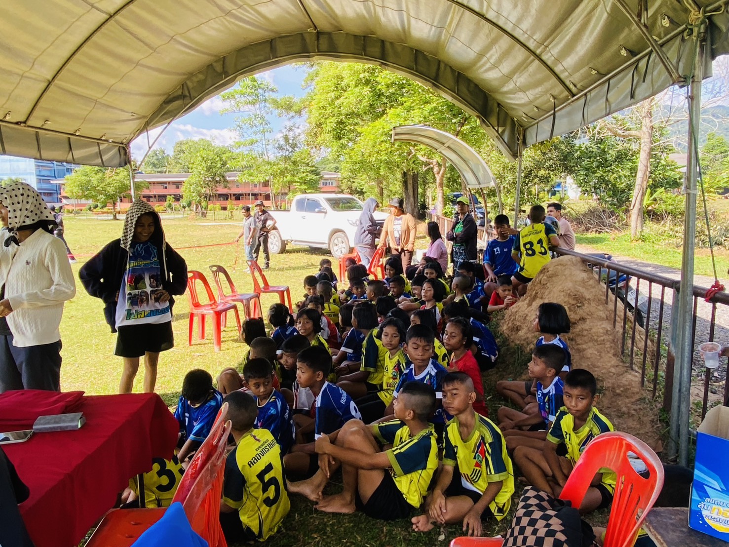 "คัดเลือกนักกีฬาเป็นตัวแทนตำบลคลองทรายขาว เพื่อไปคัดเลือกเป็นตัวแทนอำเภอกงหราแข่งขันกีฬาจังหวัด ประจำปี 2569"