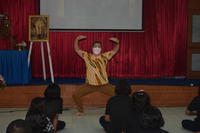 โครงการส่งเสริม อนุรักษ์ประเพณีและวัฒนธรรมท้องถิ่น (มโนราห์)