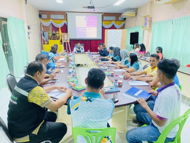 ประชุมจัดทำแผนสุขภาพของกองทุนหลักประกันสุขภาพตำบลคลองทรายขาว  ประจำปีงบประมาณ  2568